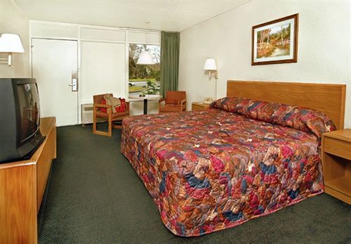 Masters Inn I-26 Cayce Exteriör bild